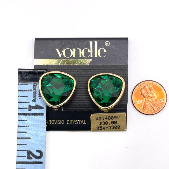 Vonelle Swarovski Crystal NWT Vintage 80's Gold Tone Emerald Green Clip Earrings - Picture 13 of 13